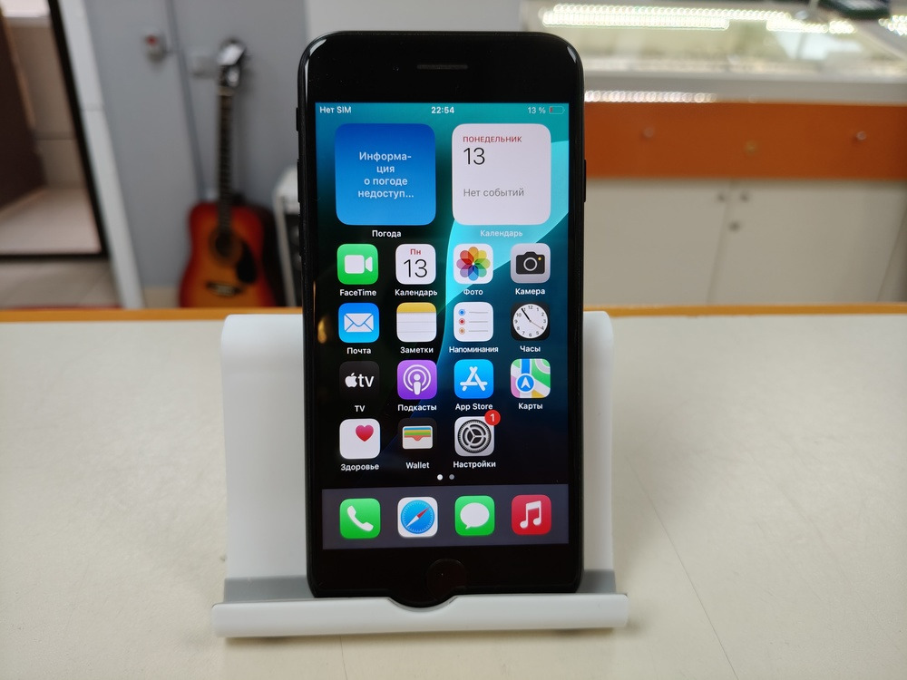 Смартфон Apple Iphone SE 2022 64GB