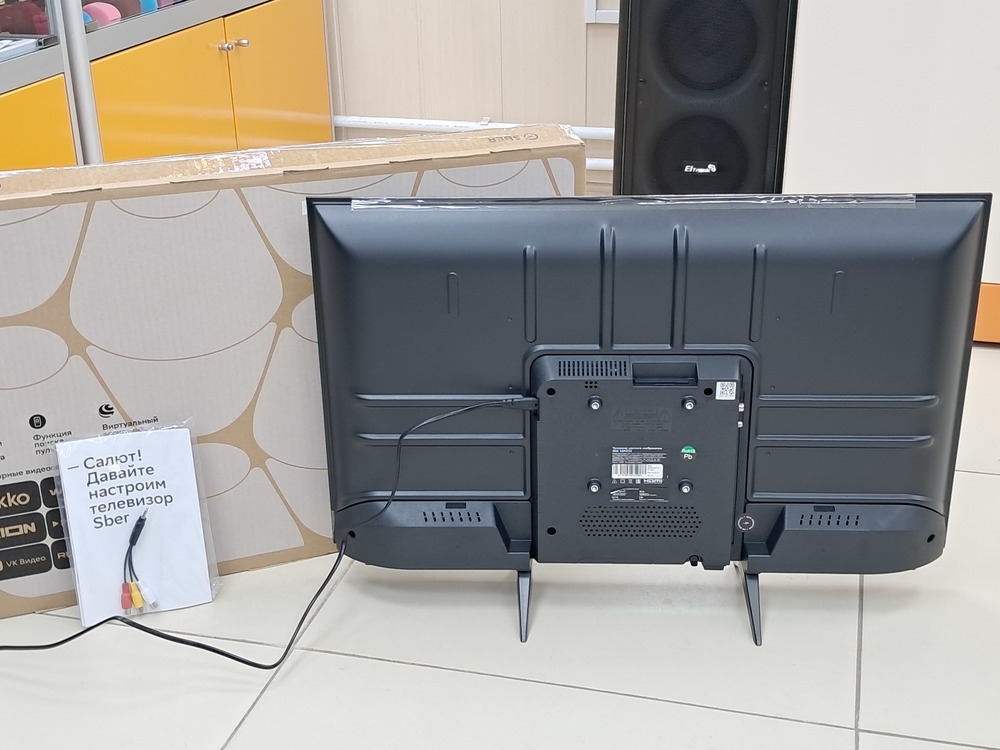 LED Телевизор SBER SDX-32H3114