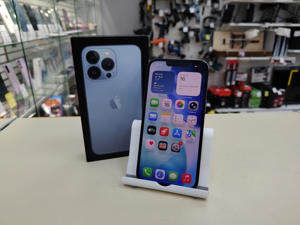 Смартфон Apple iPhone 13 Pro 256Gb