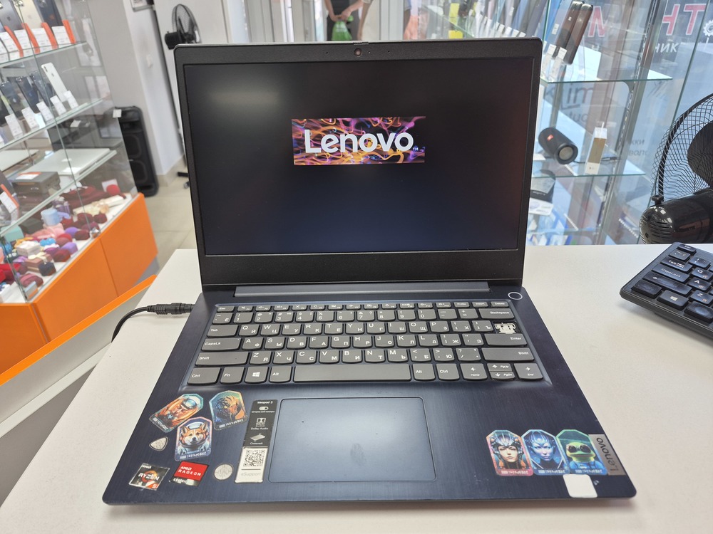 Ноутбук Lenovo IdeaPad s145-15ast; Ryzen 5 3500U, Radeon Vega 8, 8 Гб, 500 Гб, Нет