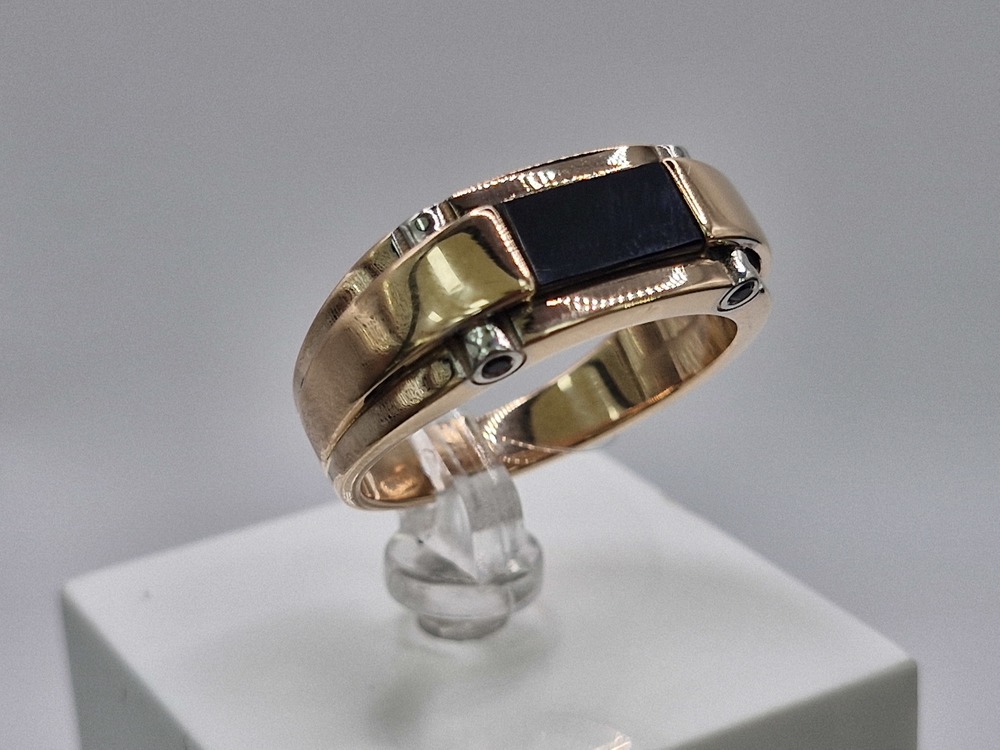 08-540153 КОЛЬЦО ПЕЧАТКА с камнями (Au 585)