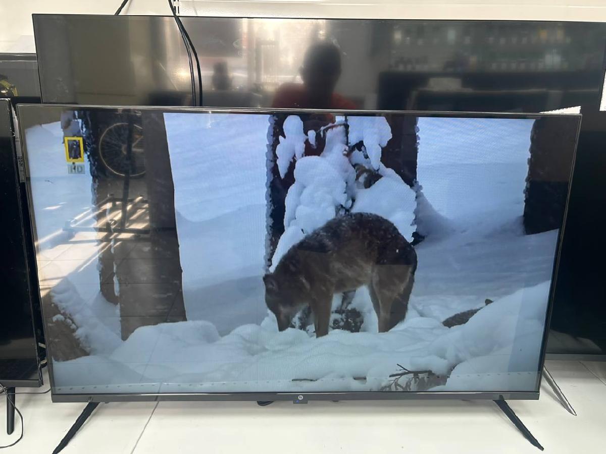 LED Телевизор HI RX-43F01FB