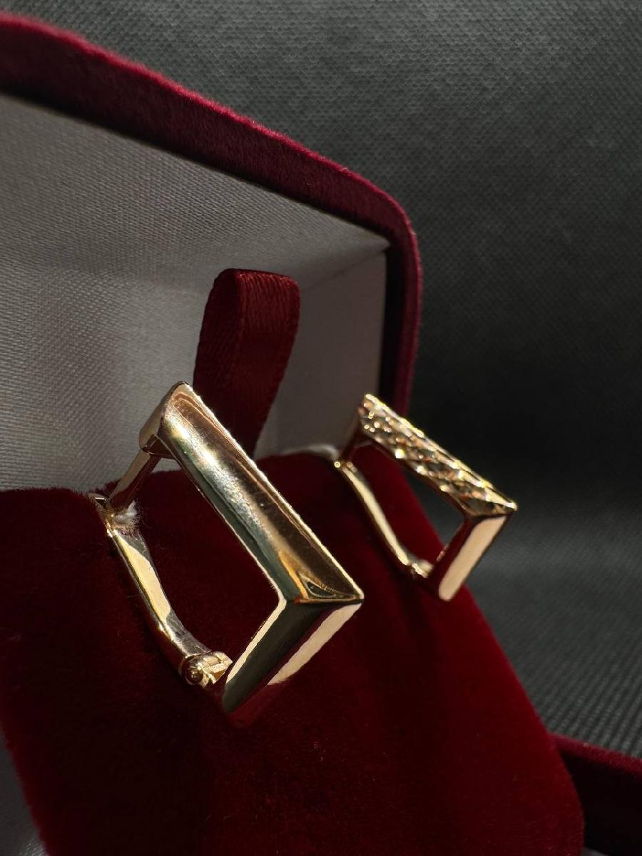 СЕРЬГИ БЕЗ КАМНЯ (Au 585)