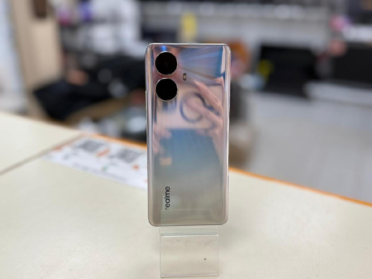 Смартфон Realme 10 Pro+ 8/128