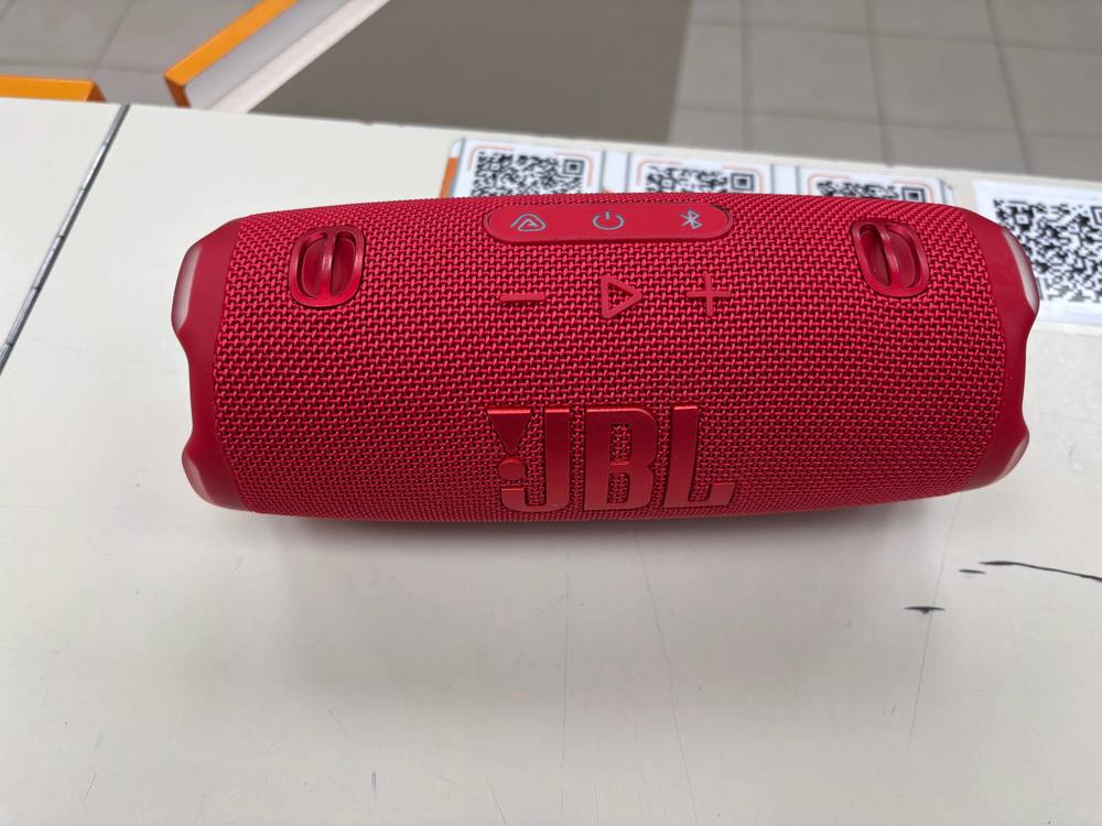 Портативная акустика JBL CHARGE 6
