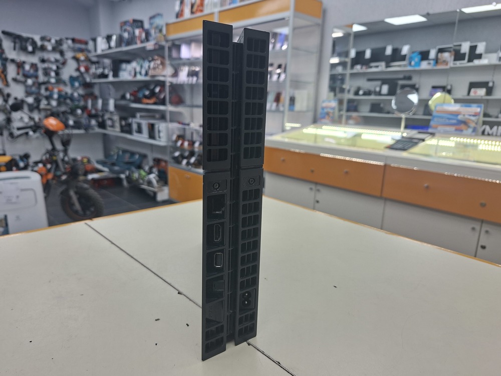 Игровая приставка PlayStation 4 FAT 1Tb