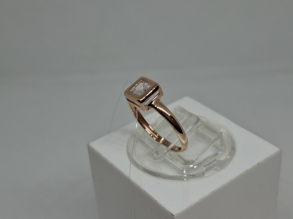 КОЛЬЦО С КАМНЕМ (Au 585)