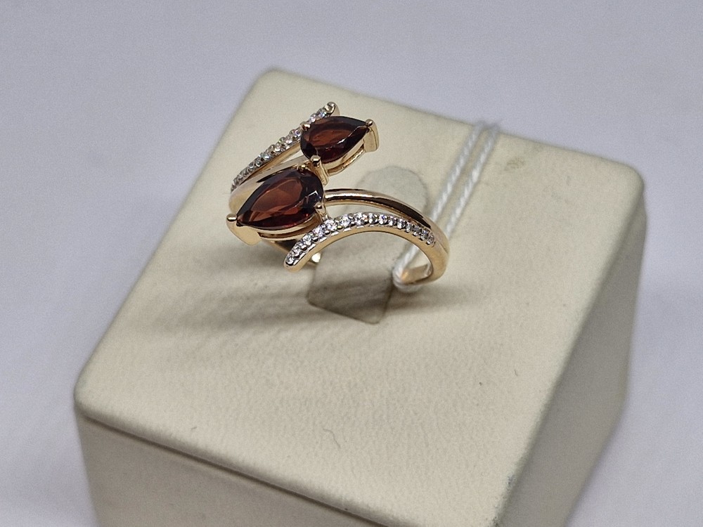 КОЛКМИ585 КОЛЬЦО С КАМНЯМИ (Au 585)