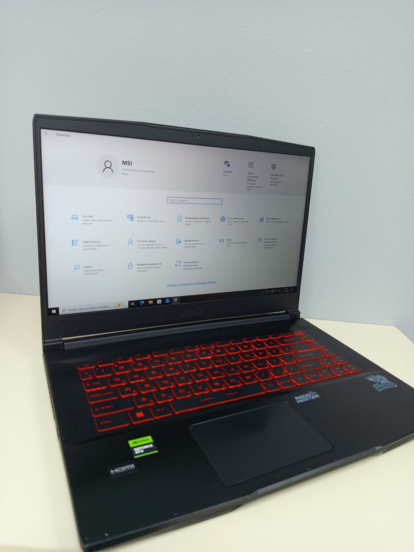 Ноутбук MSI; Core I5-12450H, GeForce RTX 3050, 16 Гб, 240 Гб, Нет