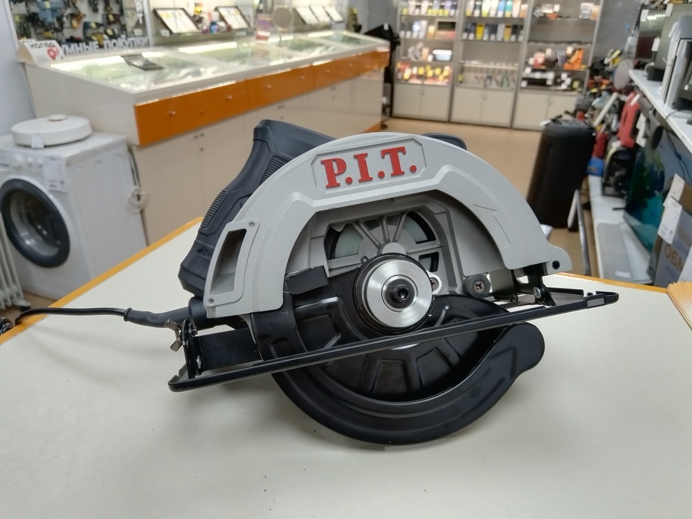 Дисковая пила P.I.T. PKS185-C4