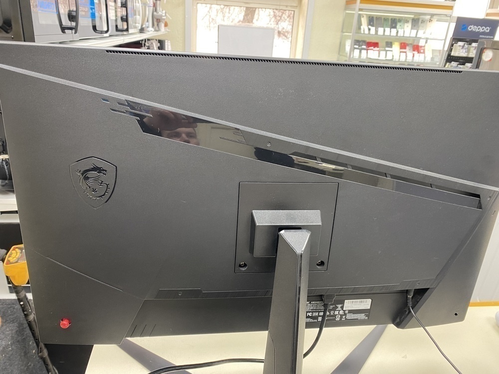 Монитор MSI Optix G273