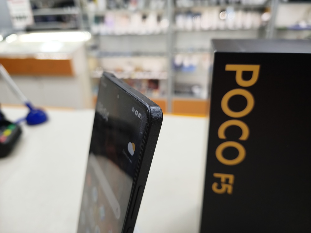 Смартфон Xiaomi Poco F5 12/256
