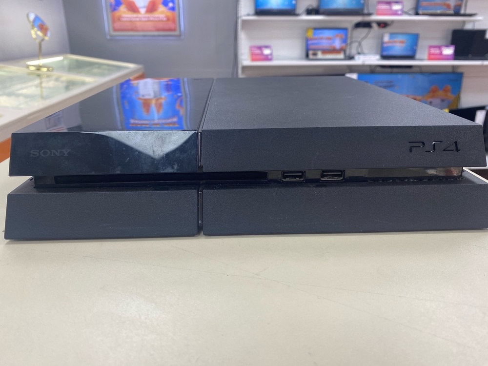 Игровая приставка PlayStation 4 FAT 500GB