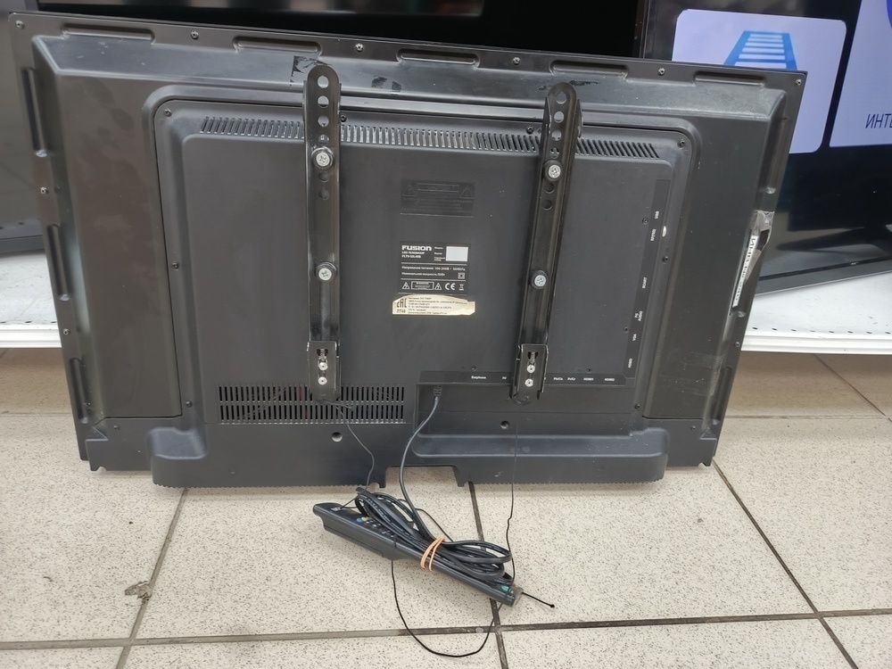 LED Телевизор Fusion FLTV-32L40B;