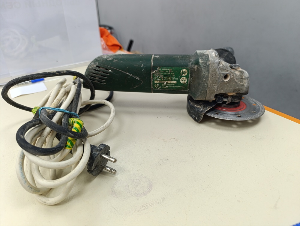 Угловая шлифмашина Bosch PWS 650