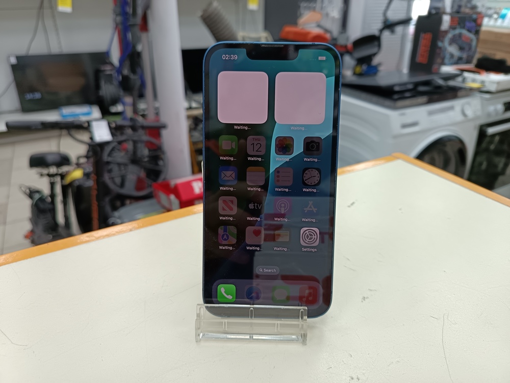 Смартфон Apple iPhone 13 128Gb