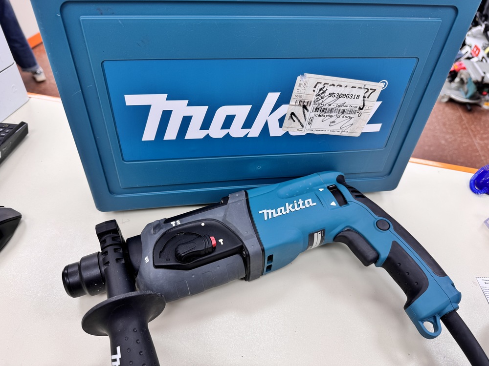 Перфоратор Makita HR2470