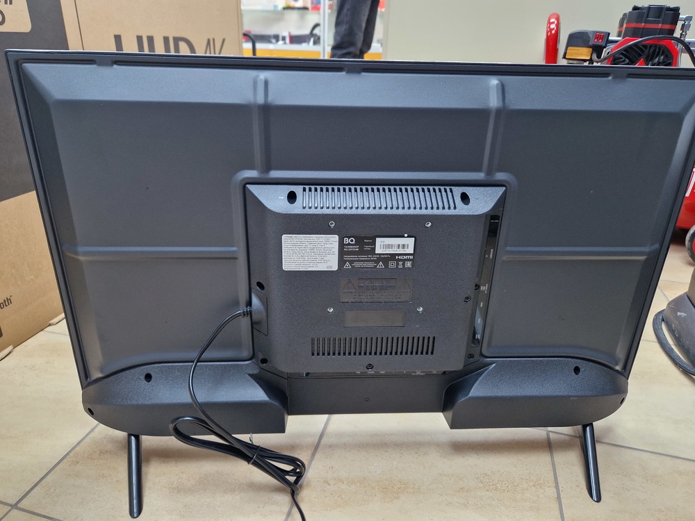 LED Телевизор BQ 32FS34B