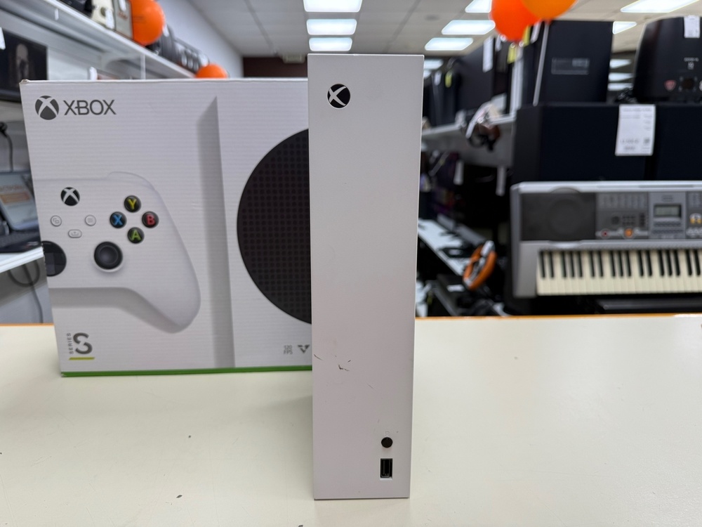 Игровая приставка Xbox Series S 1Tb SSD