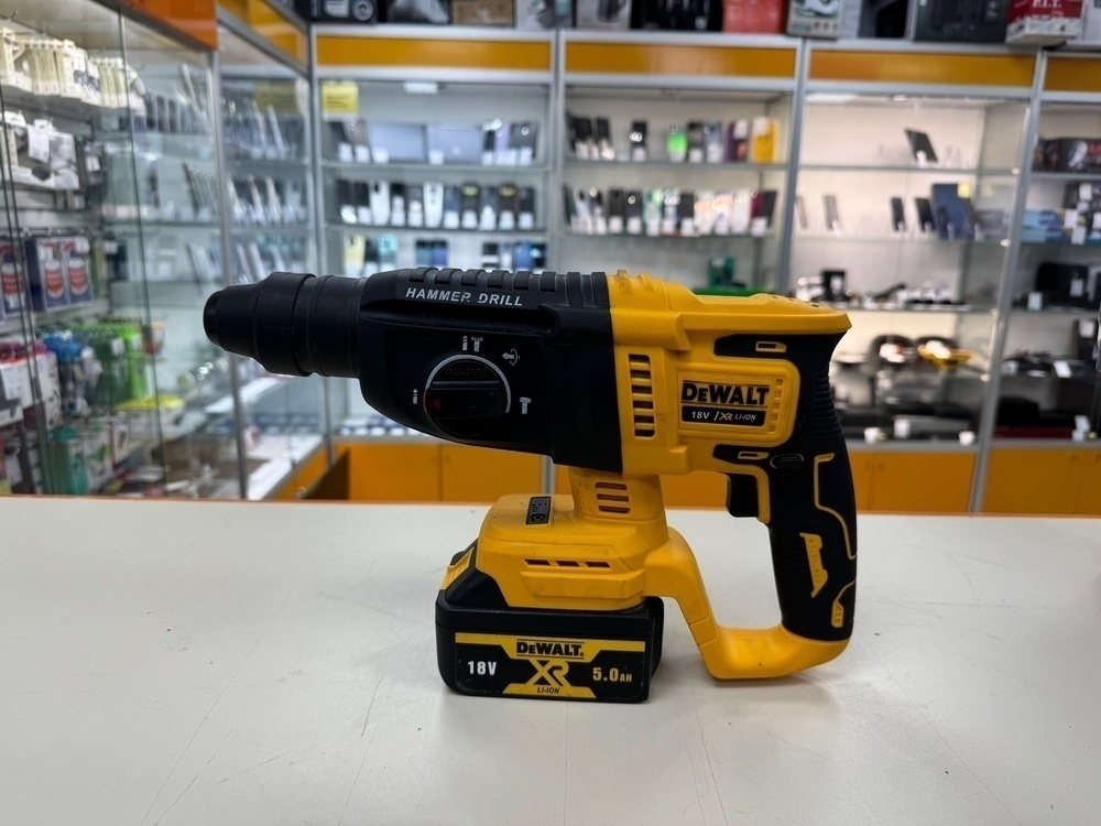 Перфоратор Dewalt 18V