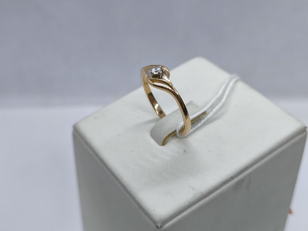 КОЛКМ585 КОЛЬЦО С КАМНЕМ (Au 585)