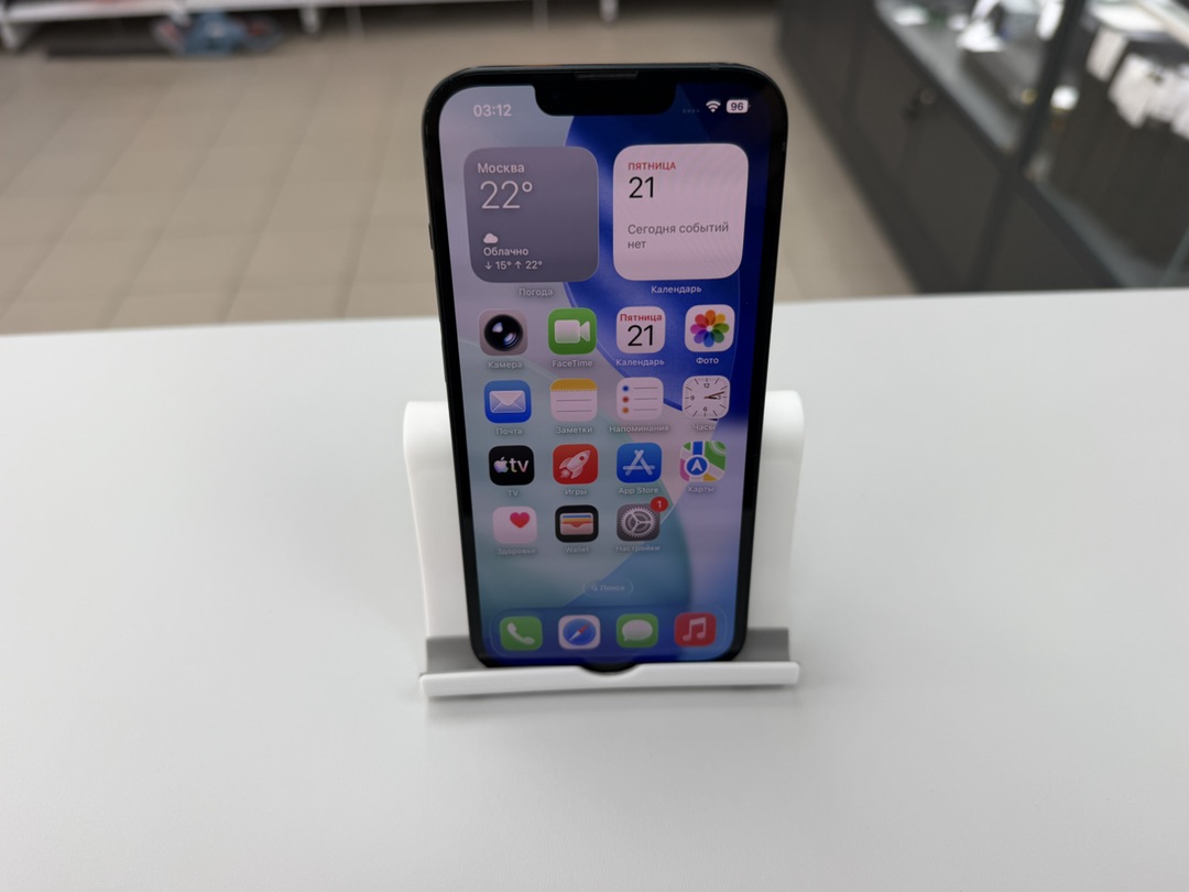 Смартфон Apple iPhone 13 128Gb
