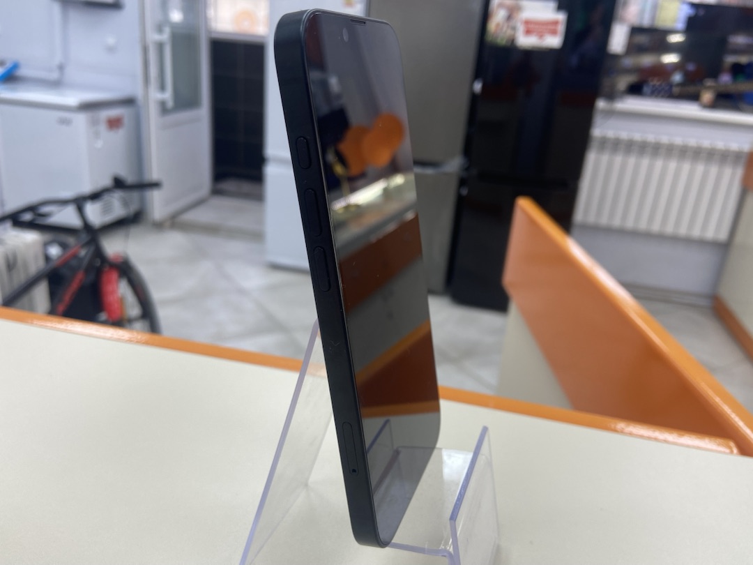 Смартфон Apple Iphone 16E 128Gb