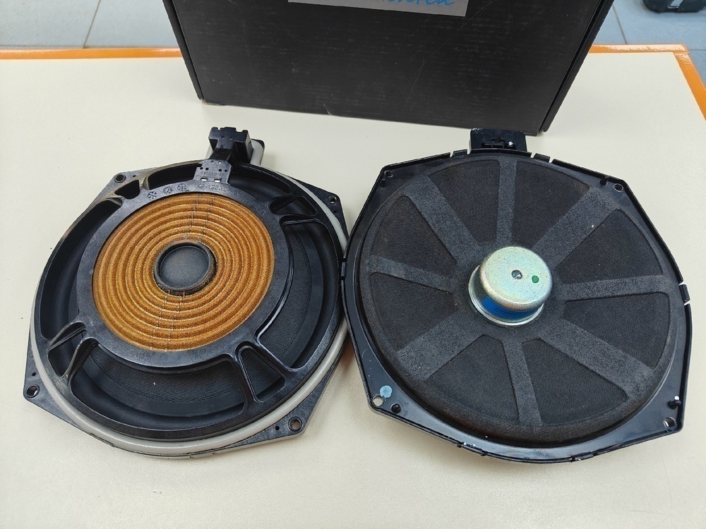 Автоакустика передняя AMP MASS FR65;