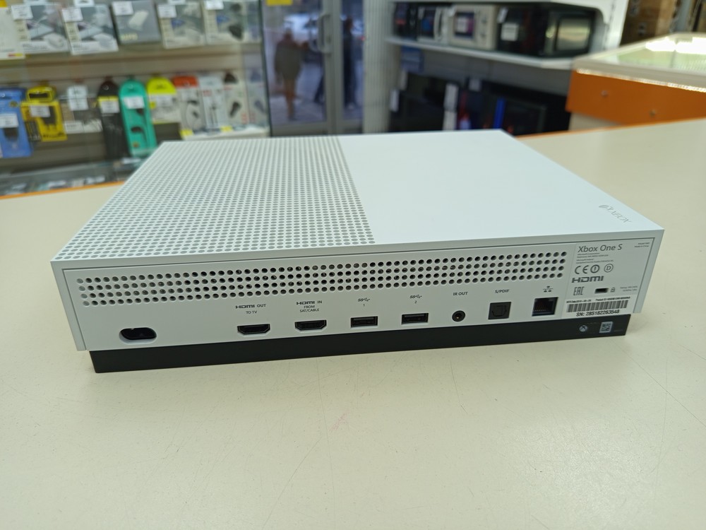 Игровая приставка Xbox One S 500Gb