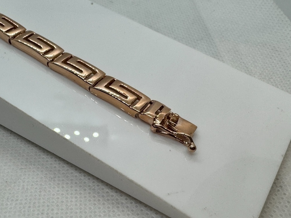 БРАСЛЕТ С КАМНЯМИ (Au 585)