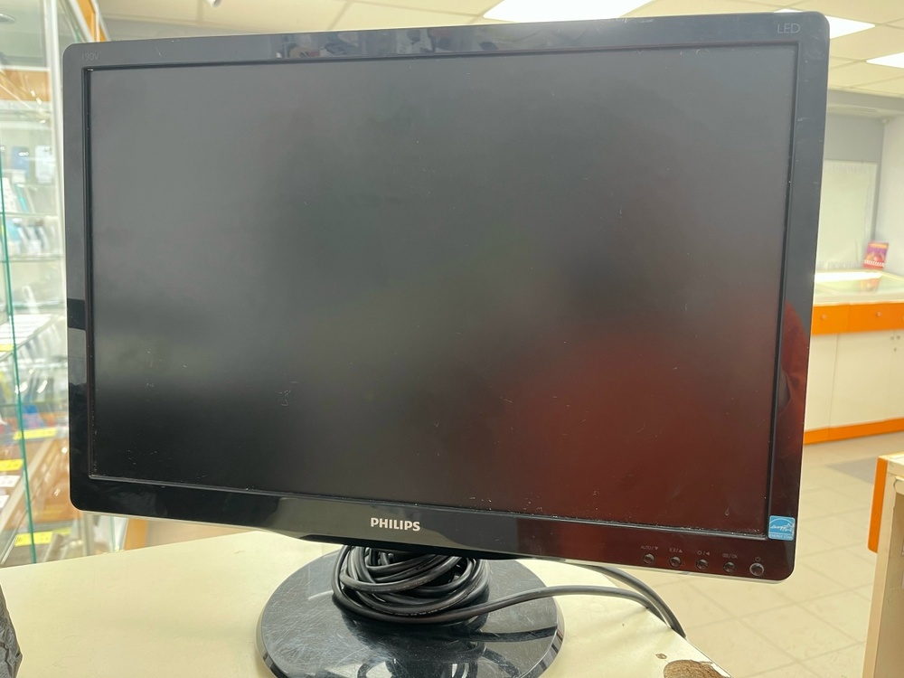 Монитор Philips 190V4LSB2