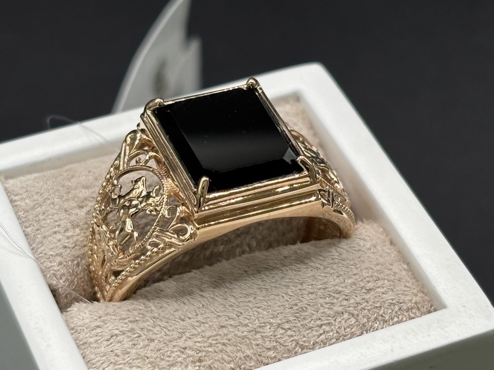 КОЛЬЦО ПЕЧАТКА с камнем (Au 585)