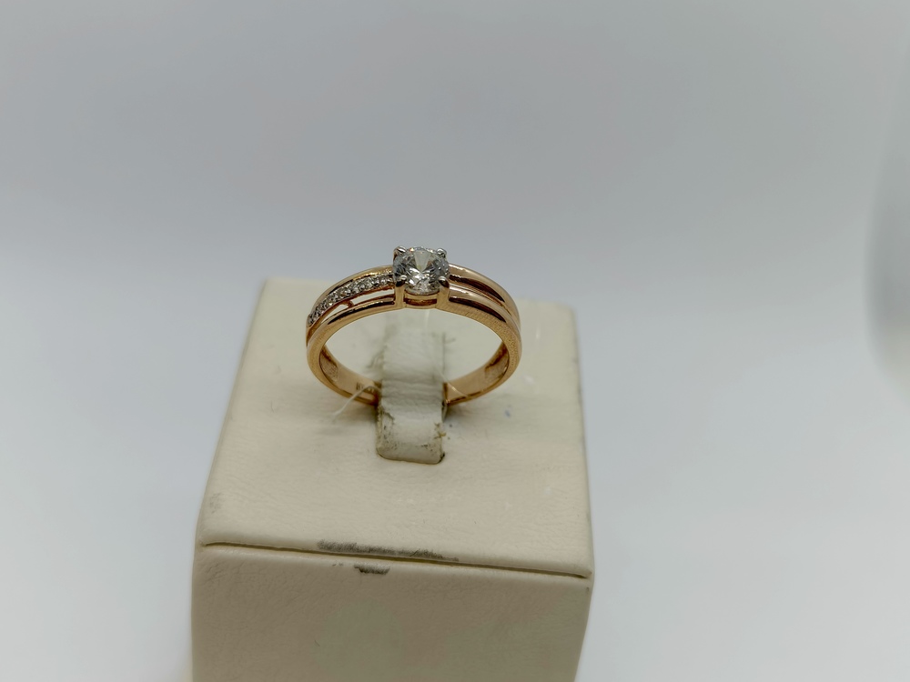 КОЛЬЦО С КАМНЯМИ (Au 585)