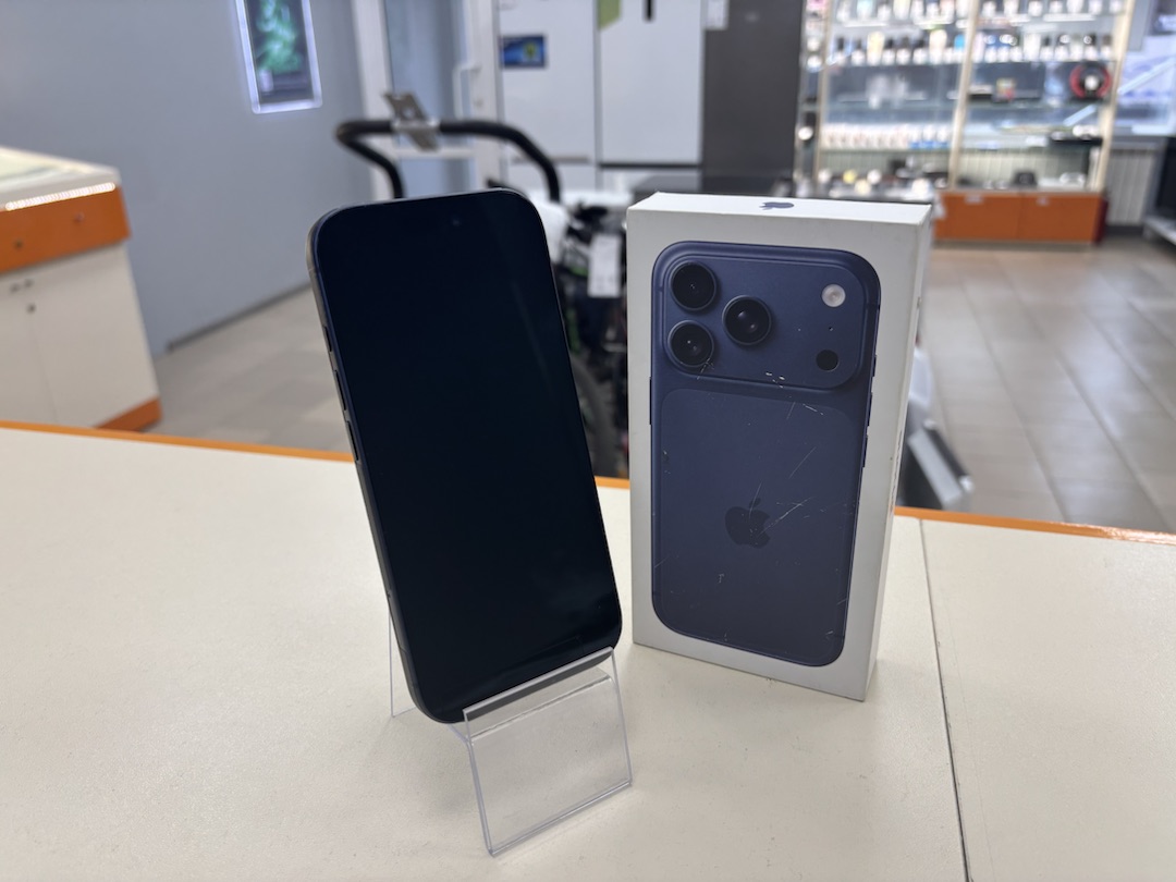 Смартфон Apple Iphone 17 Pro 256Gb