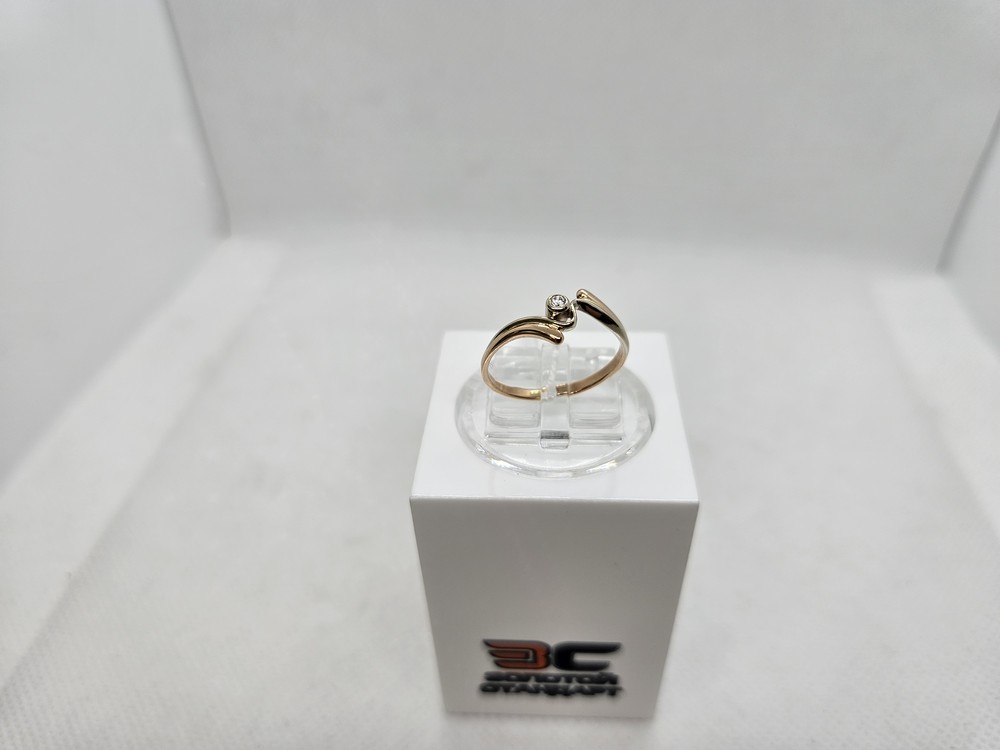 КОЛЬЦО С КАМНЕМ (Au 585)