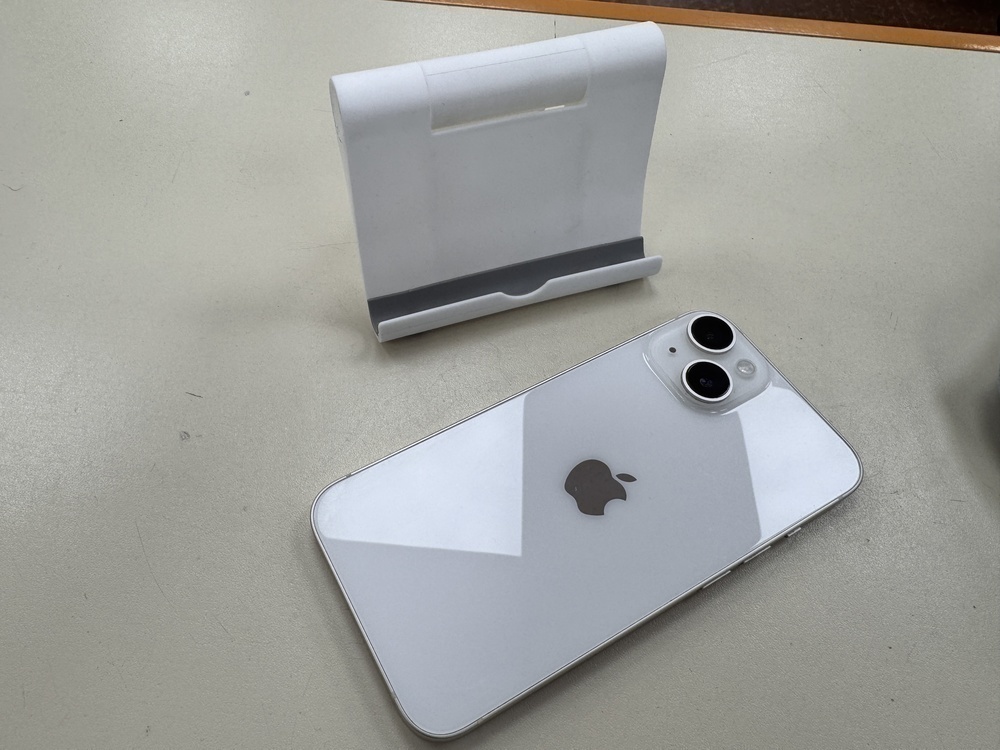 Смартфон Apple Iphone 14 128Gb