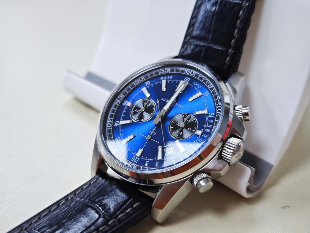 Часы наручные JACQUES LEMANS 1-2117A