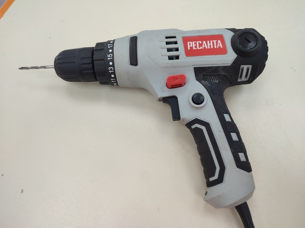 Шуруповерт Ресанта СШ-550-1