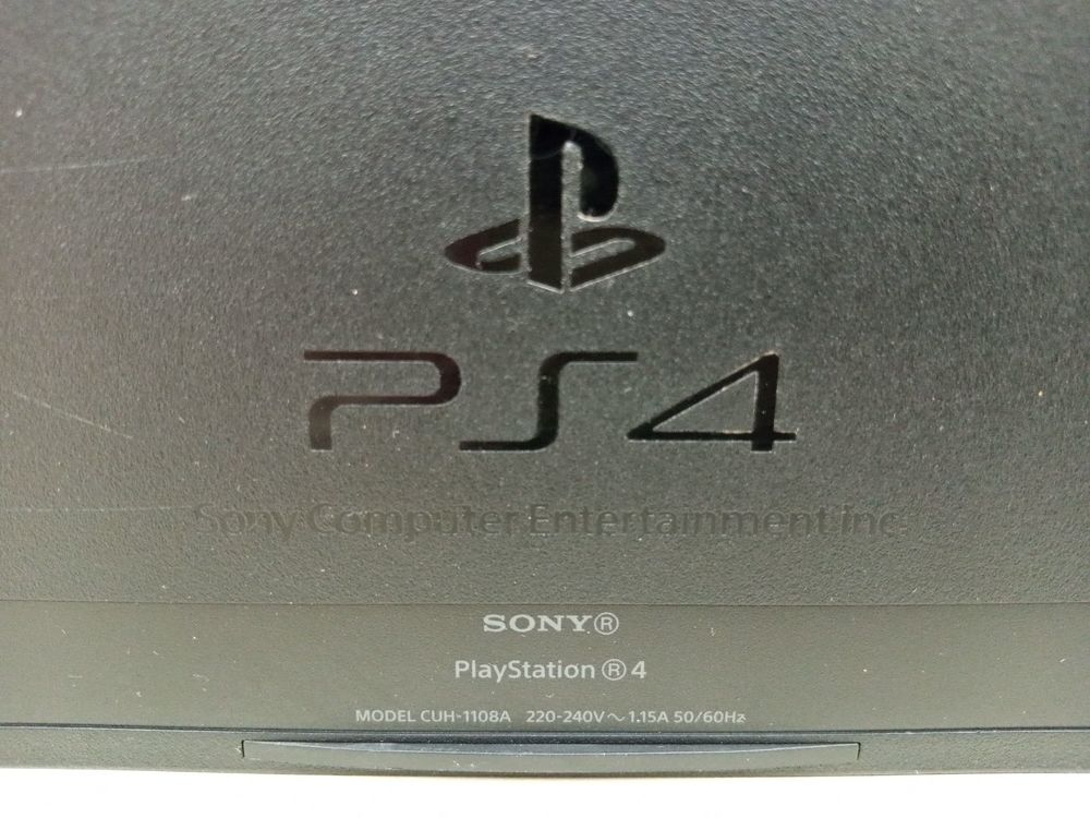 Игровая приставка PlayStation 4 FAT 500GB