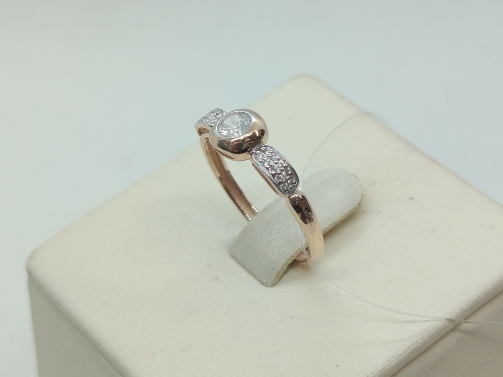 КОЛЬЦО С КАМНЯМИ (Au 585)