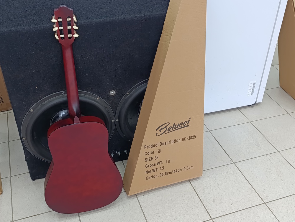 Гитара акустическая Belucci BC 3825 SB