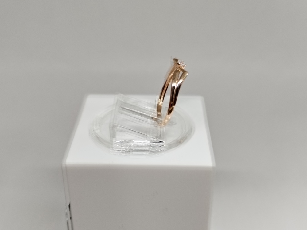 КОЛКМ585 КОЛЬЦО С КАМНЕМ (Au 585)