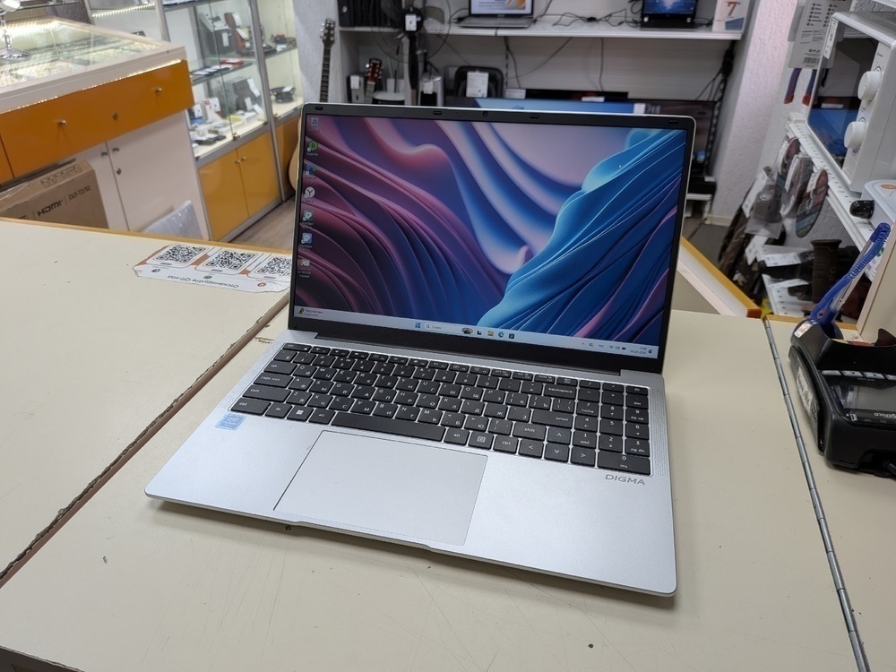 Ноутбук DIGMA; Celeron N4020, Intel UHD Graphics 600, 8 Гб, 256 Гб, Нет
