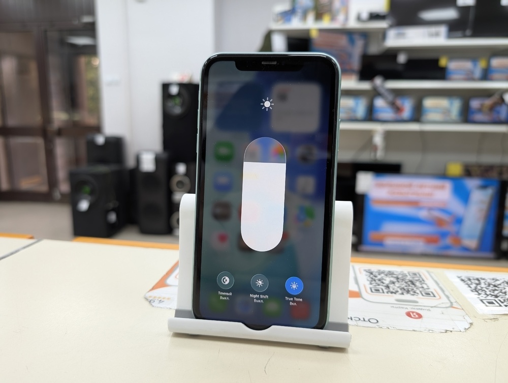 Смартфон Apple iPhone 11 128Gb