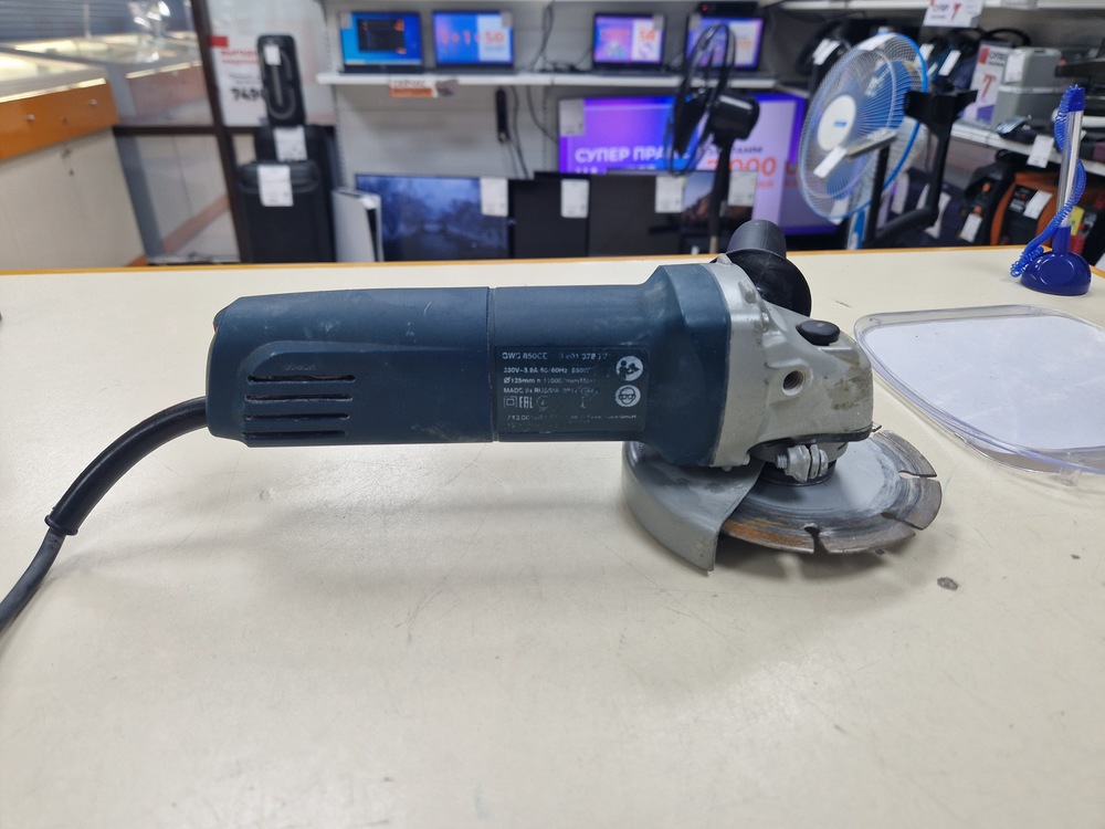 Угловая шлифмашина Bosch GWS 850 CE