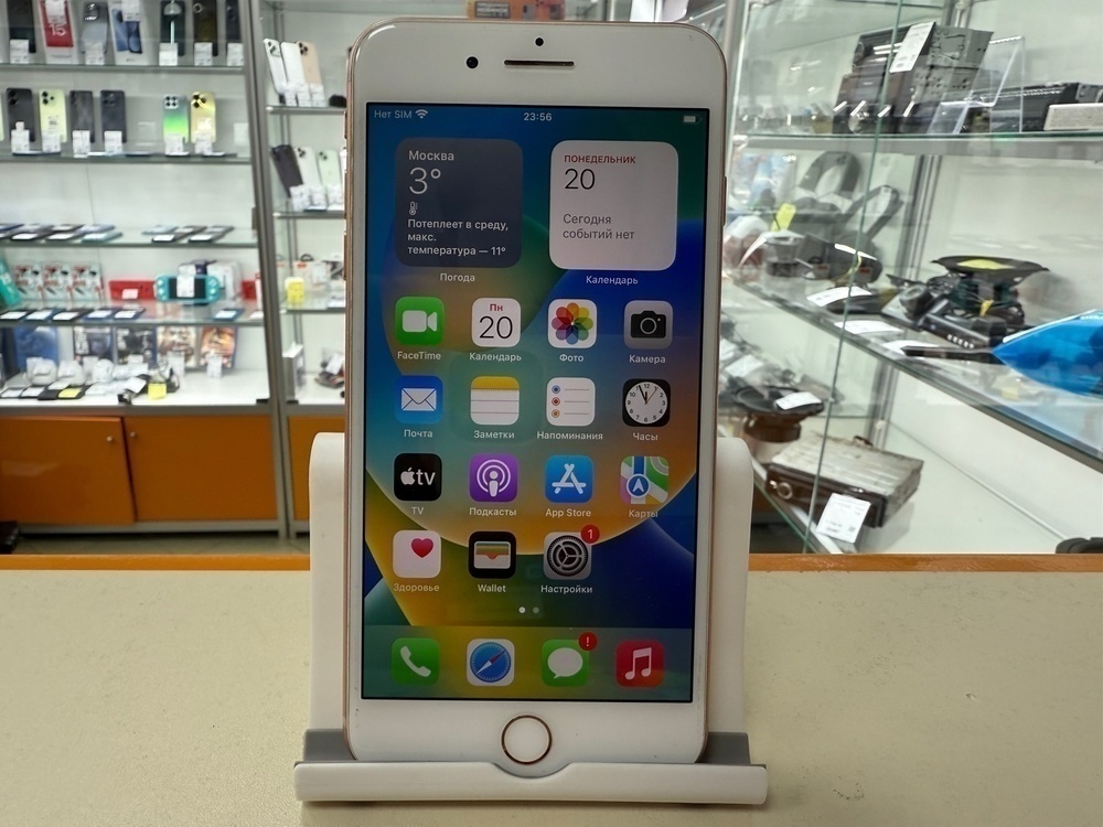 Смартфон Apple iPhone 8 Plus 64Gb