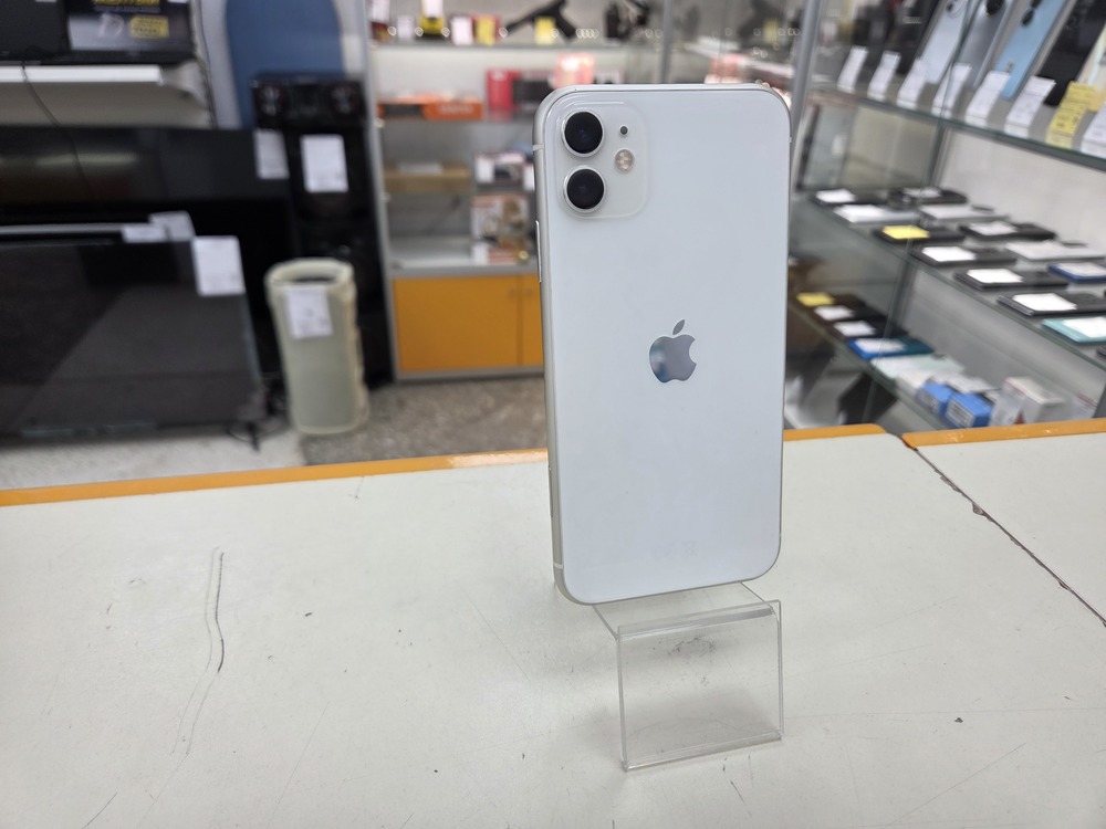 Смартфон Apple iPhone 11 128Gb