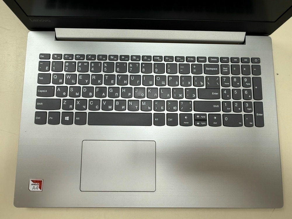 Ноутбук Lenovo 330; A4-9125, Radeon 530, 4 Гб, 500 Гб