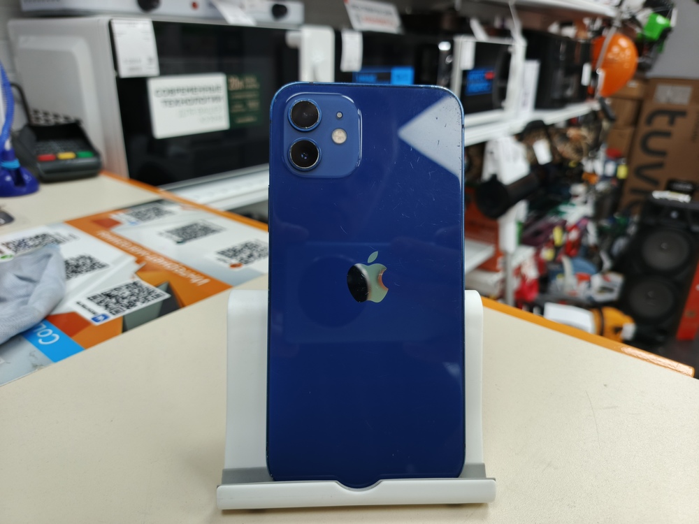 Смартфон Apple iPhone 12 64Gb