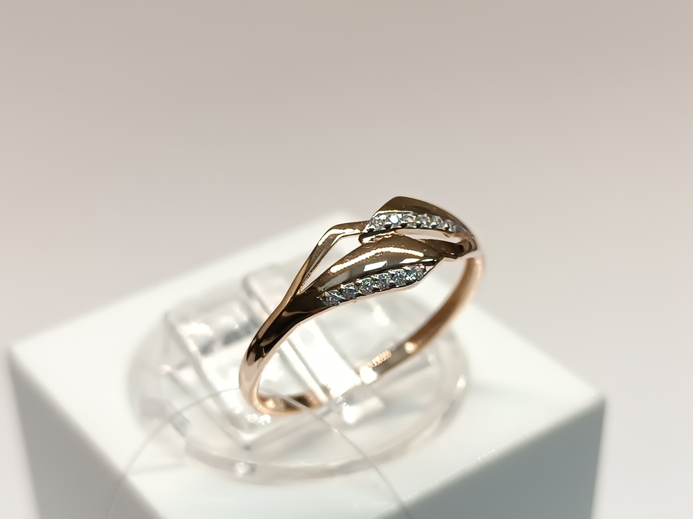 КОЛЬЦО С КАМНЯМИ (Au 585)